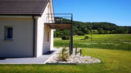 Cantal paysage - terrasse surelevee