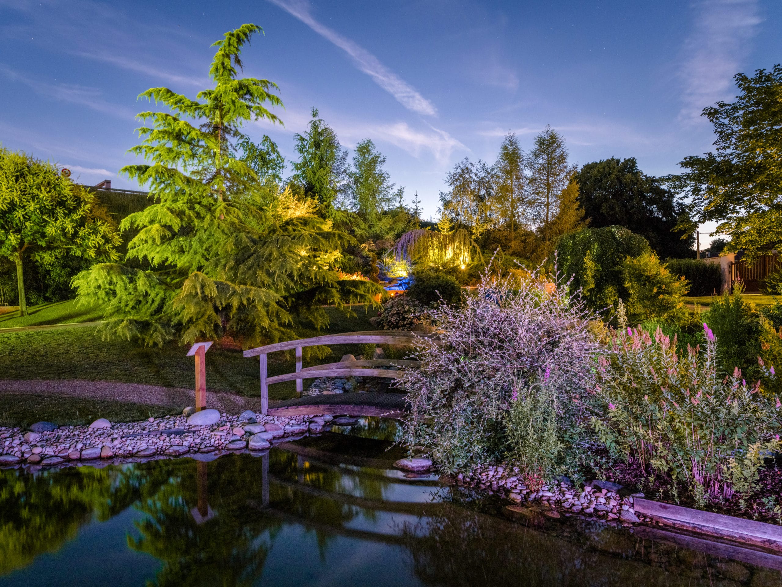 Tout savoir sur l'aménagement d'un jardin contemporain zen